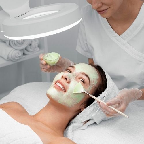 1paso-limpieza-facial-profunda-senzzes.jpeg